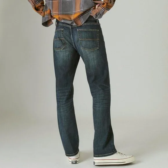 NWT 33x32 Lucky Brand Men's 363 Vintage Straight Coolmax Stretch Jean - Picture 2 of 4